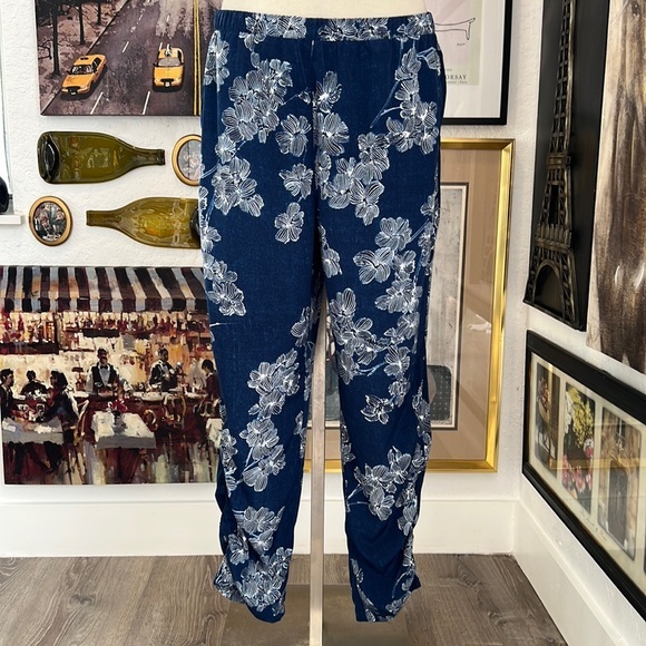 Lightweight comfy pants‎ by Chico’s - Picture 1 of 9